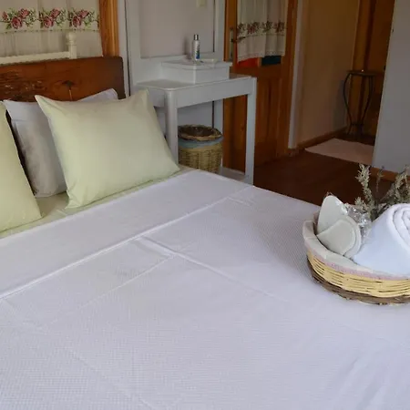 Fragrante - Adult Only Готель 3*